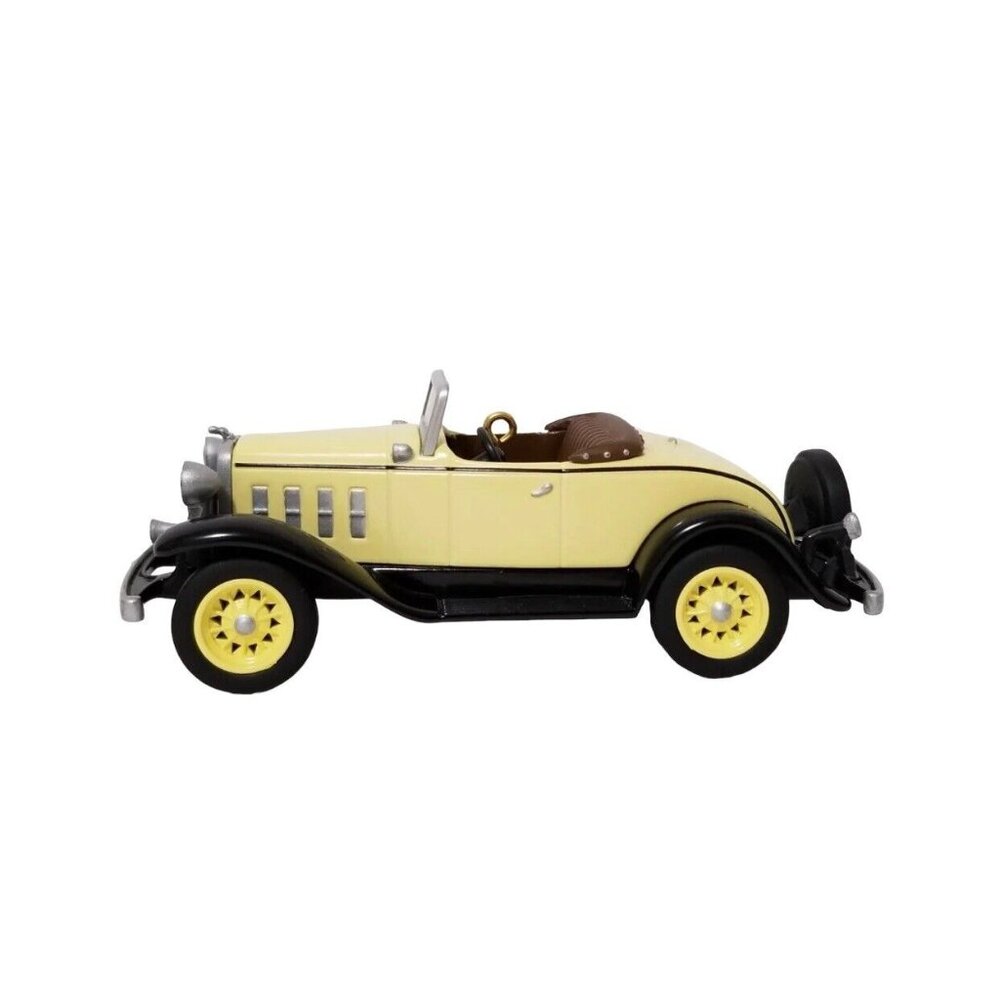 1999 Hallmark Keepsake Ornament  1932 Chevy Standard Sports Roadster Die Cast - Picture 4 of 11